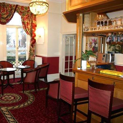 Courtlands Hotel Ήστμπορν Εστιατόριο φωτογραφία